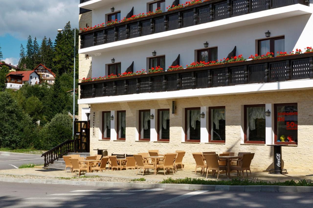 Manor Ski Hotel  Predeal Esterno foto